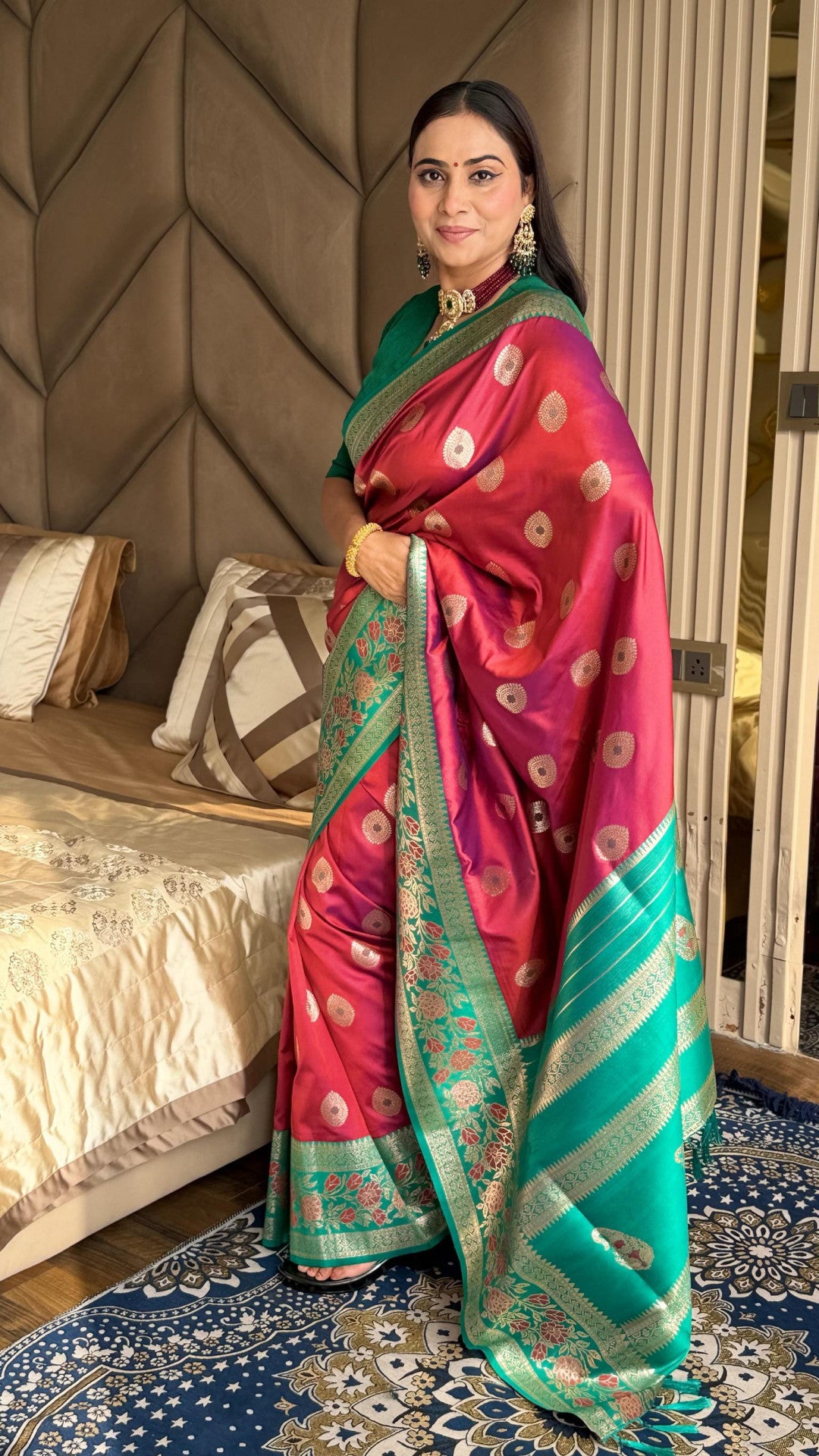Luxurious banarasi silk saree with zari weaving work