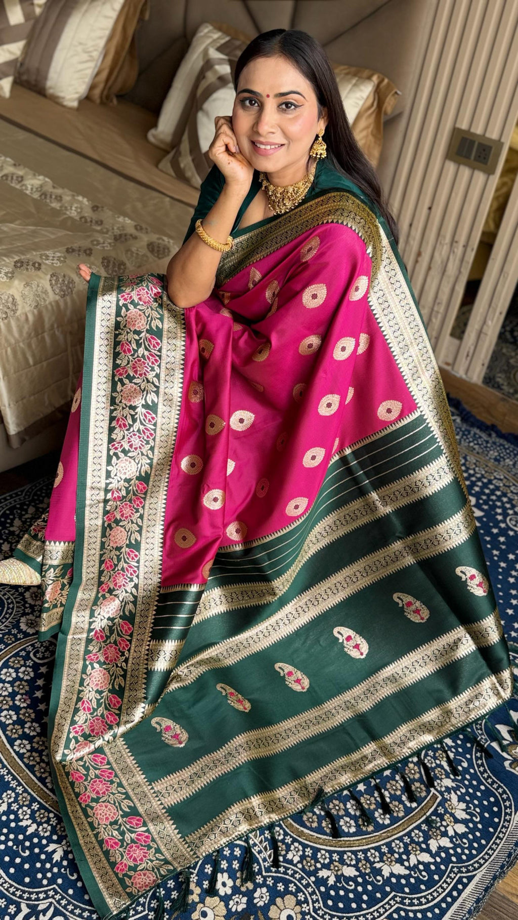 Luxurious banarasi silk saree with zari weaving work