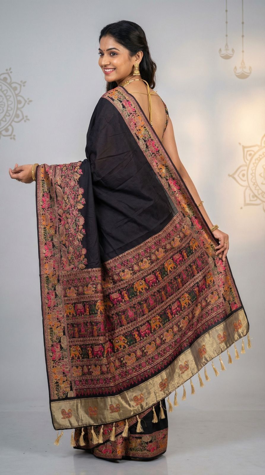 Soft Rajwadi pashmina silk weaving saree with lagdi patta pallu