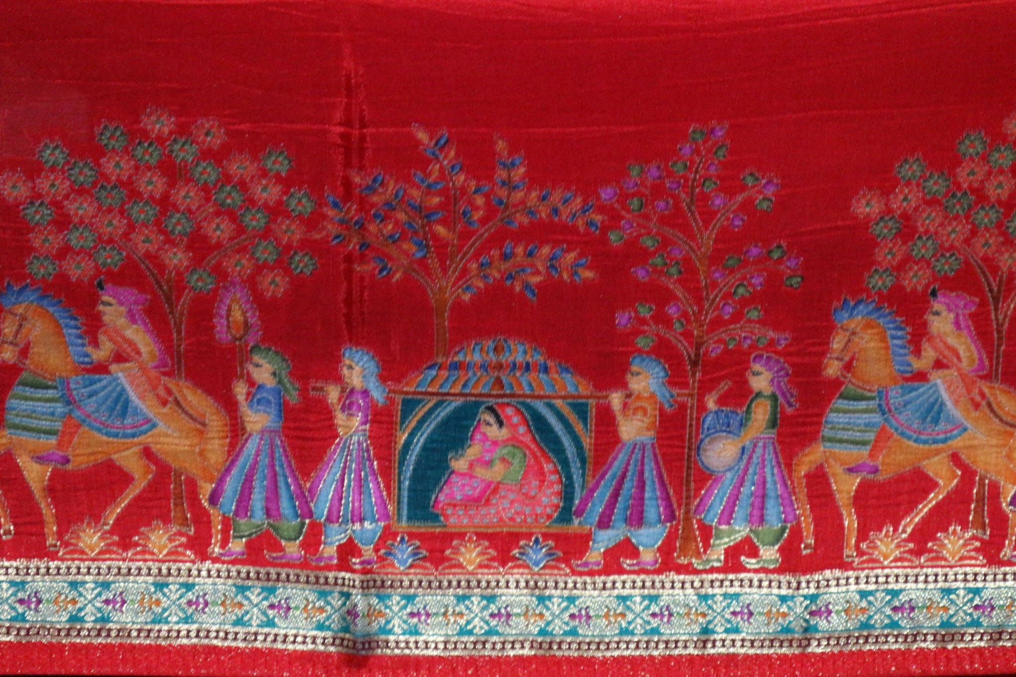 The Maharani’s Passage - Silk Dupatta