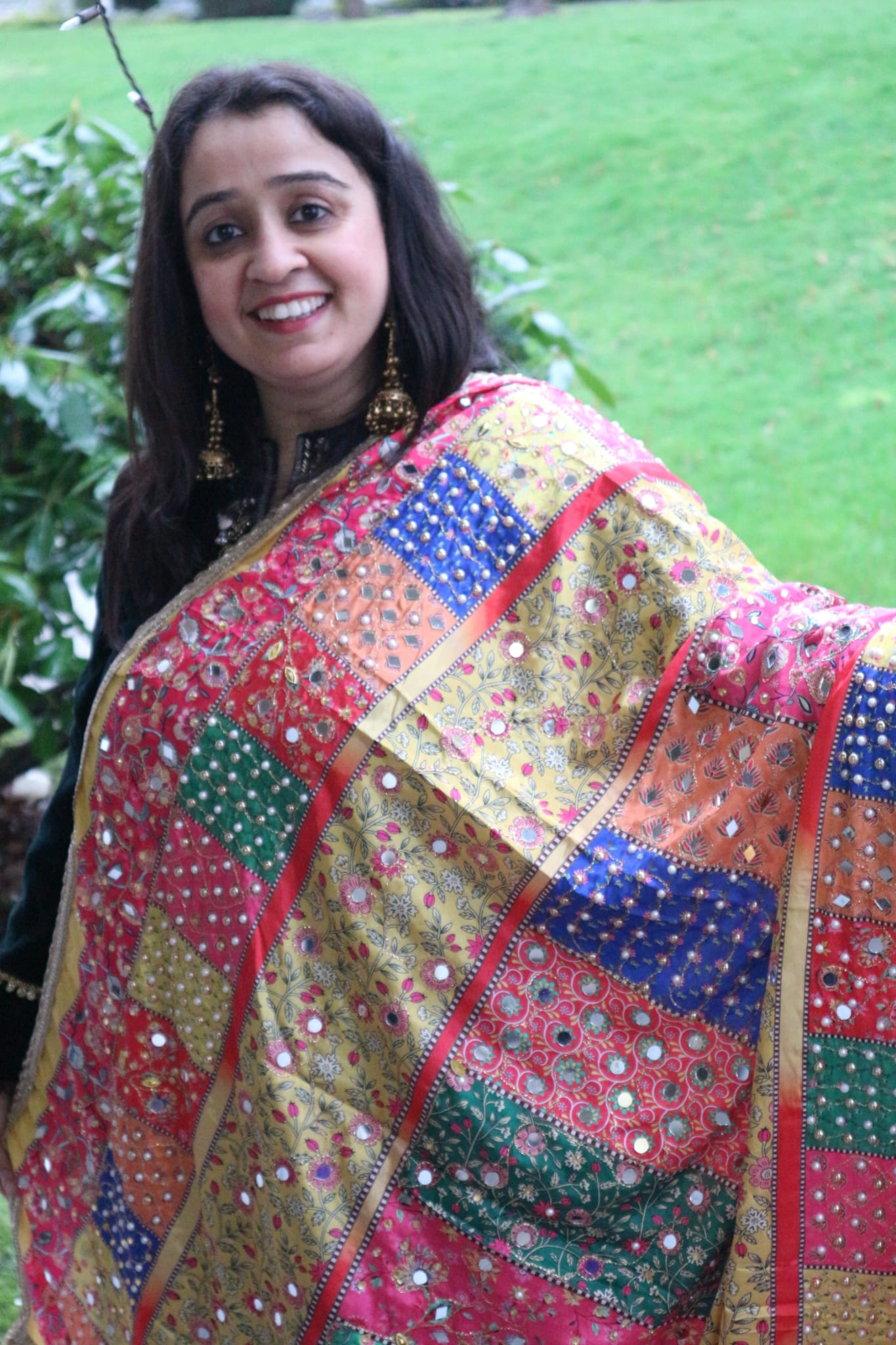 The Boheme Mosaic – Mirror Work Crepe Dupatta