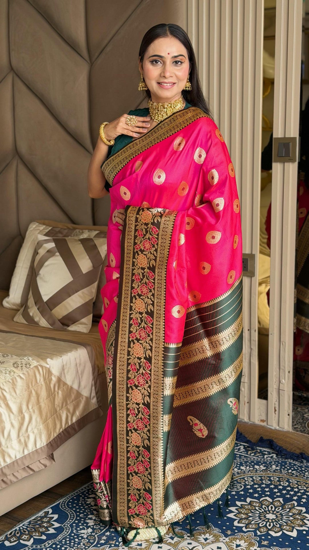 Luxurious banarasi silk saree with zari weaving work