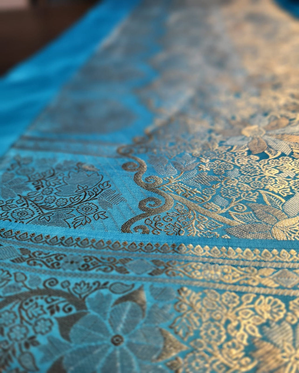 Tranquil Blue Bliss: Banarasi Silk Saree with Golden Zari Elegance
