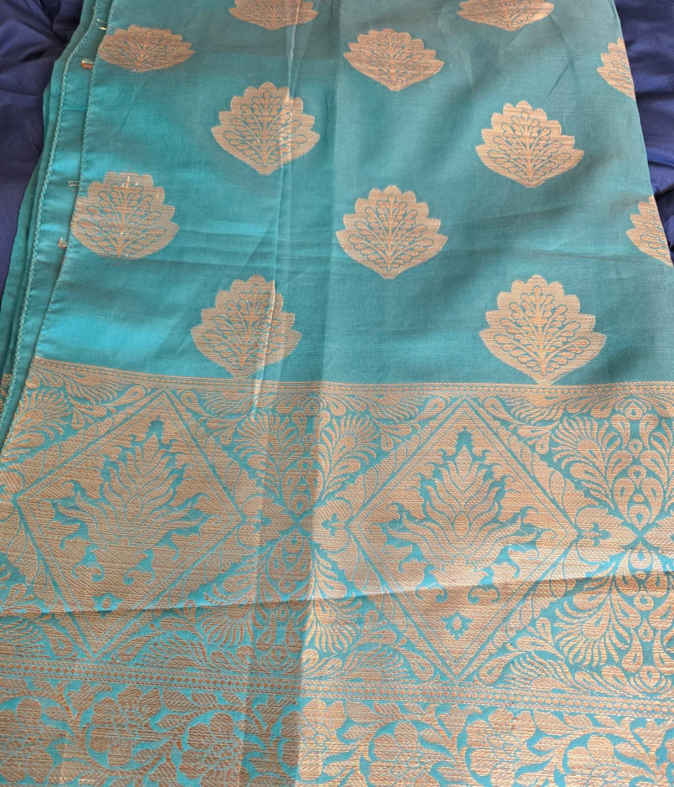 Exquisite Green and pink Banarasi Saree Handwoven Elegance. Fall and Pico done