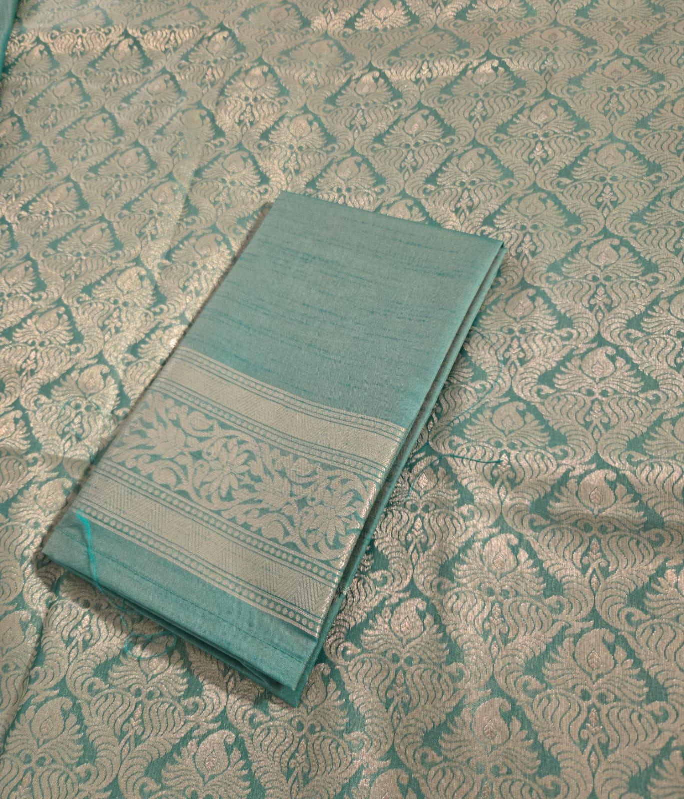 Exquisite green Silk Banarasi Saree Handwoven Elegance. Fall and Pico done