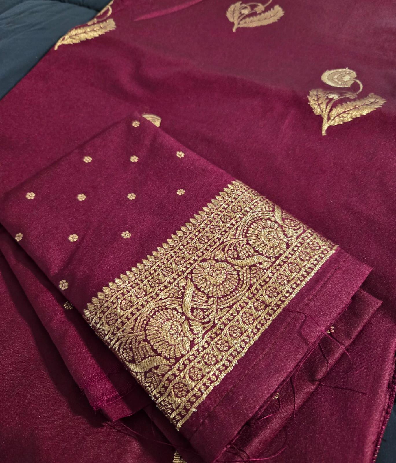 Exquisite Purple Banarasi Saree Handwoven Elegance. Fall and Pico done