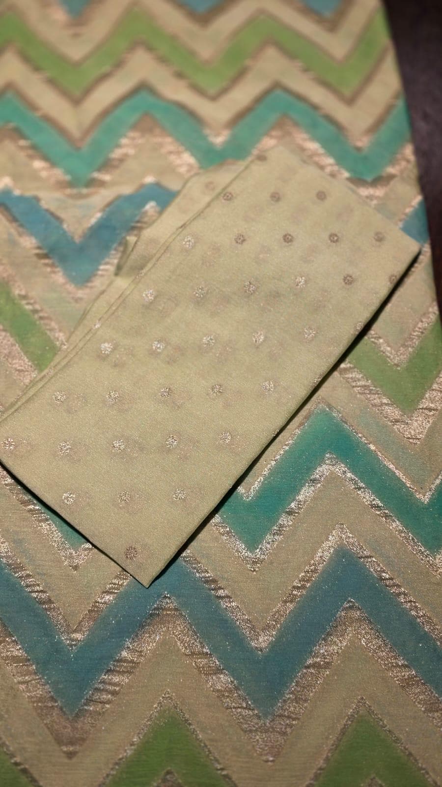 Handmade Khadi Georgette Banarasi Silk Saree - Green blue