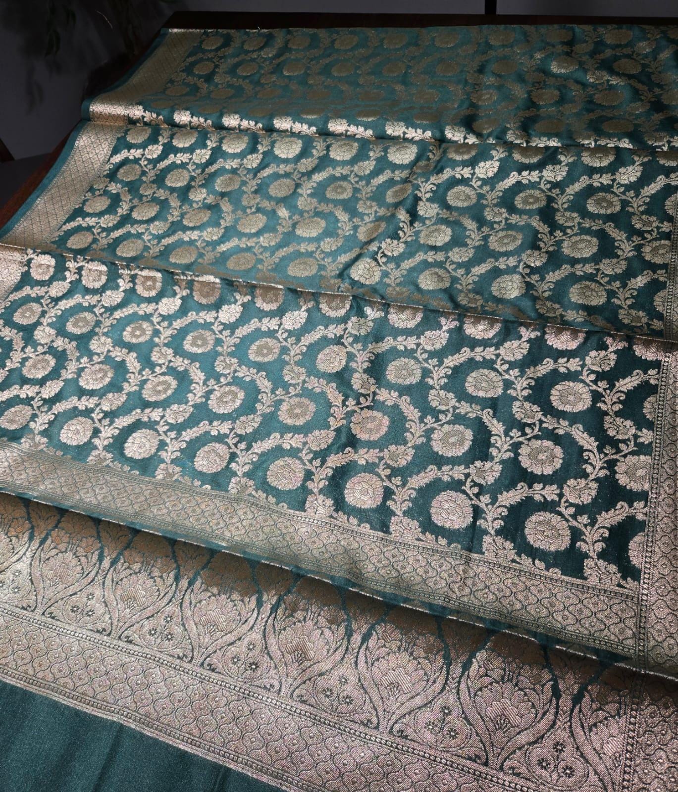 Green Banarasi Silk Dupatta | Silver Zari Floral Weave, Indian Ethnic Wear