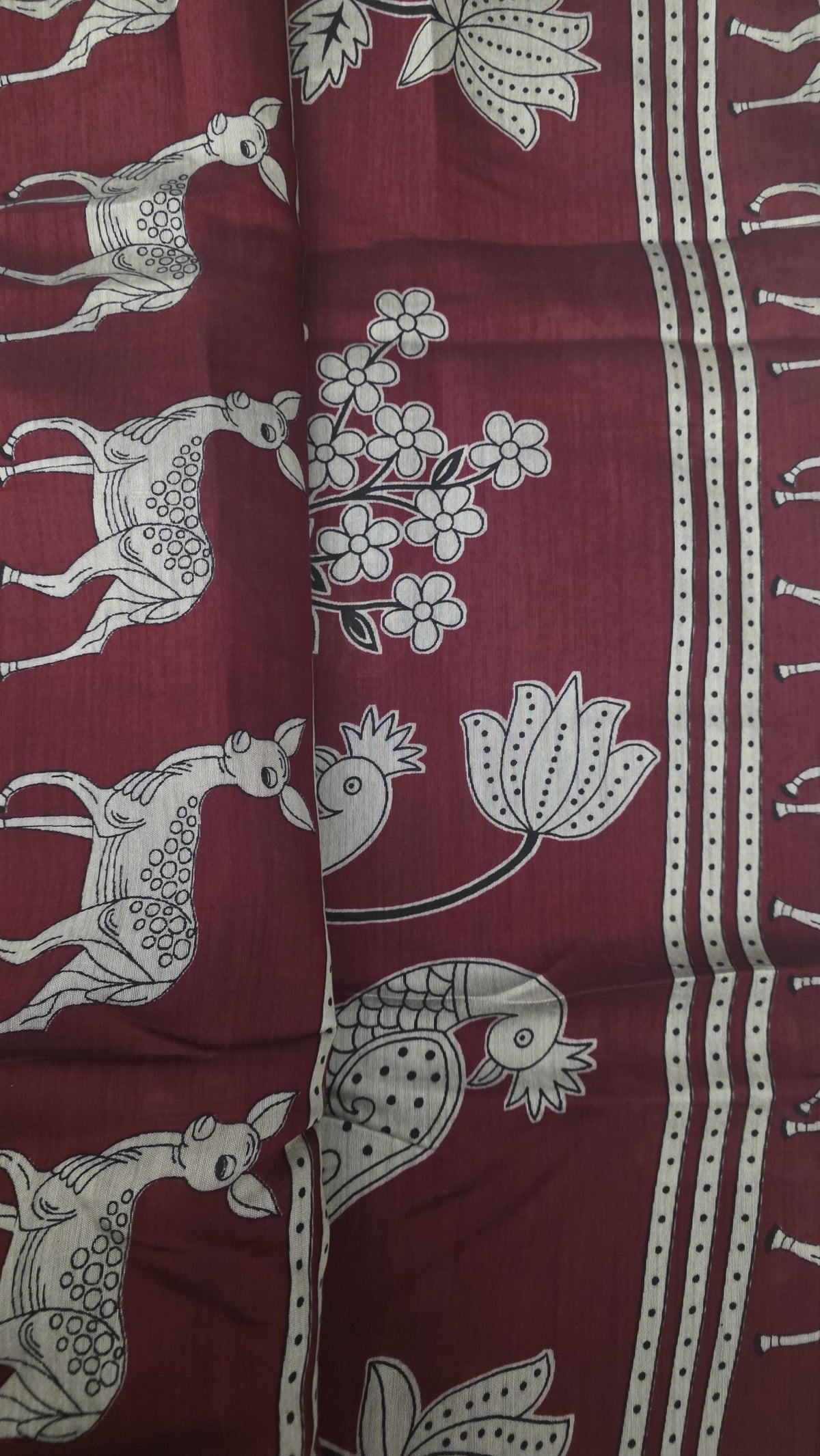 Red black Print Saree | soft silk Saree with Deer & Peacock Motifs | Traditional Indian Saree | Floral Saree | Artisan Saree