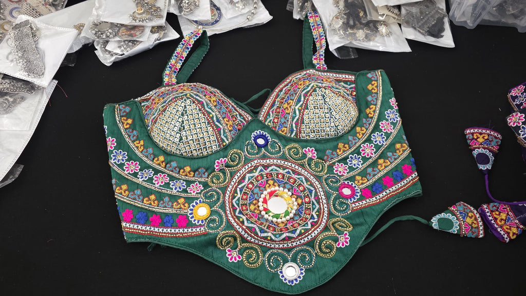 GreenHand Embroidered Garba Blouse | Gujarati Chaniya Choli Blouse | Mirror Work & Cowrie Shell Blouse | Navratri 2026 | Handmade Ethnic Top