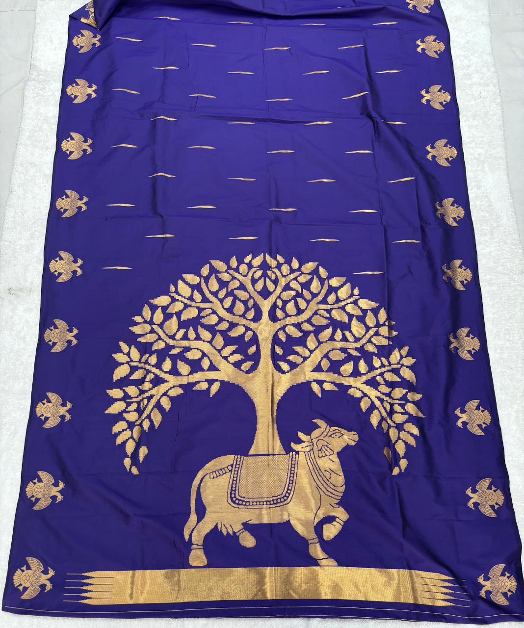 Premium soft banarasi silk saree with pichwai zari weaving work